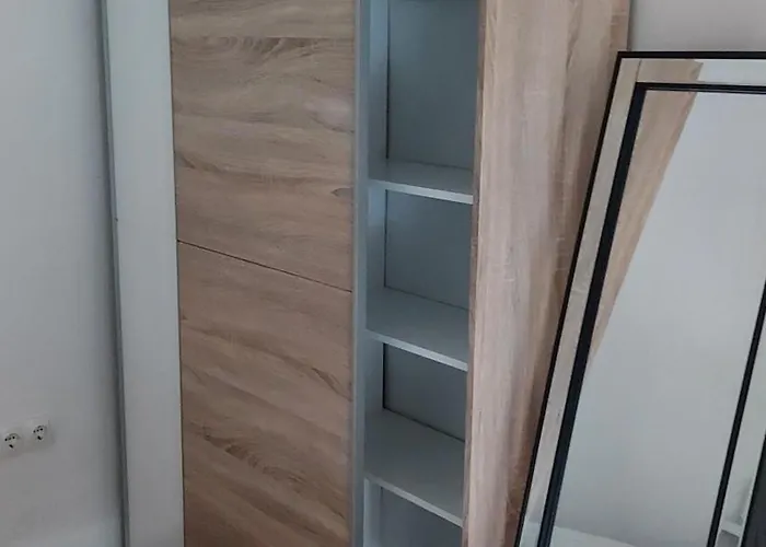 App Tina Apartman Vir